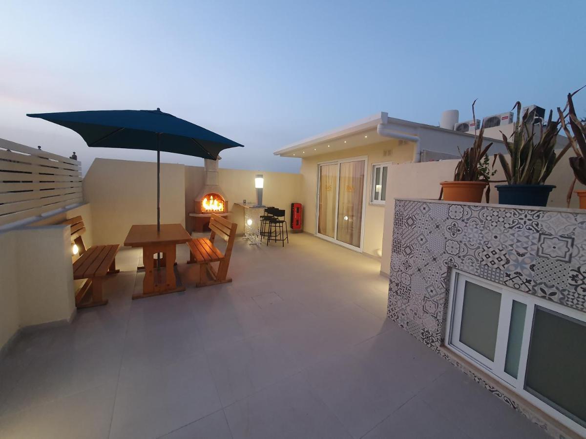 B&S Accommodation Penthouse 602 Hal Ghaxiak Exterior foto